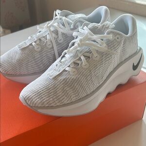Nike Motiva - NWT Men’s 10.5 Shoes